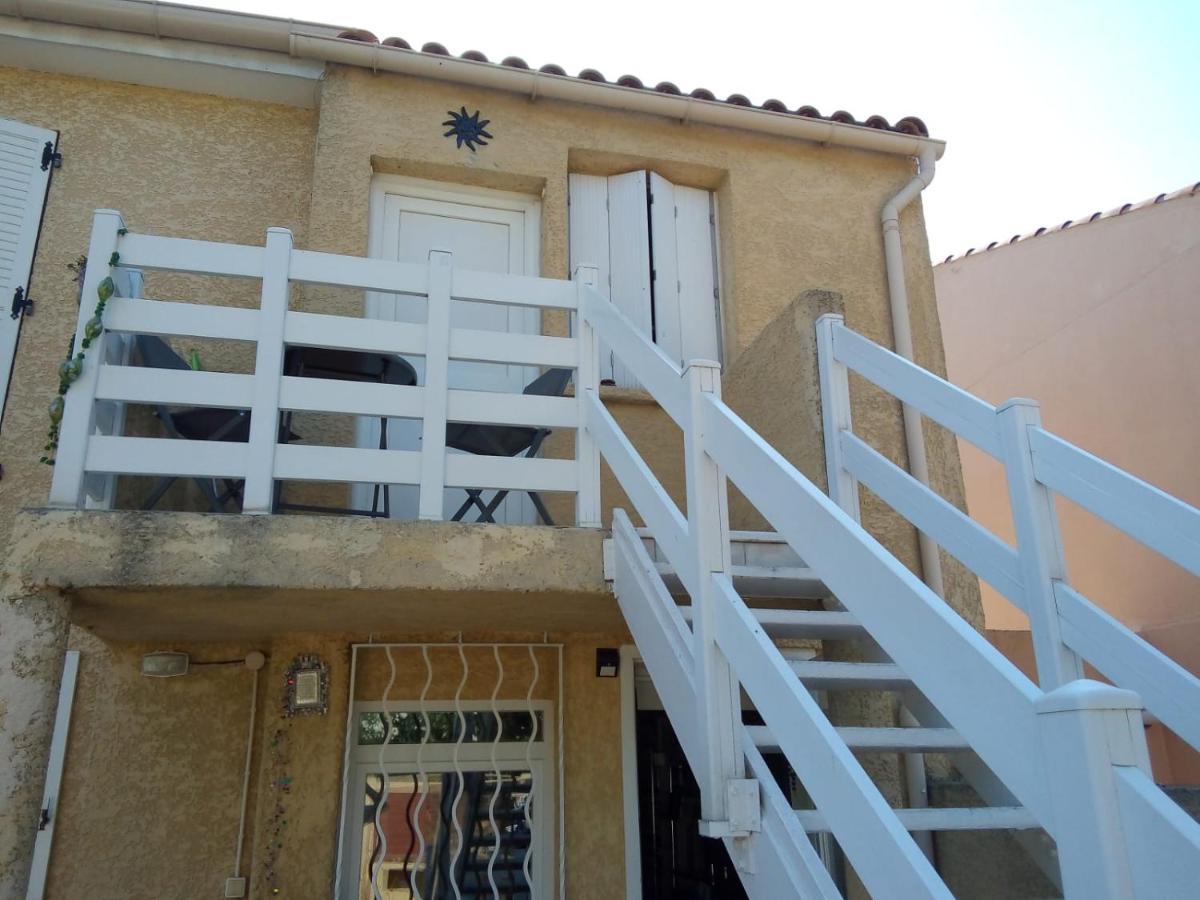 La Favola Appartement Mèze Buitenkant foto
